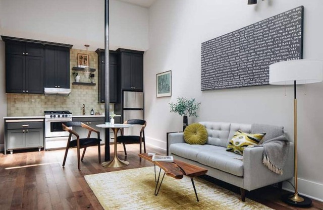 Ulysses Suites, Suite 302