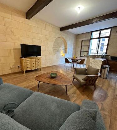 Unforgettable Stay Heart of Bordeaux Historical City Center