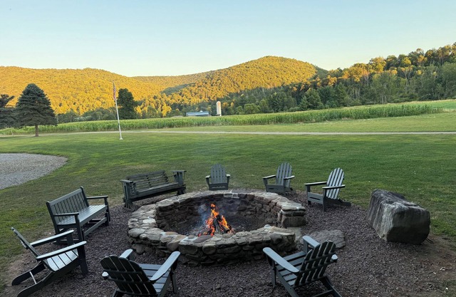 UNFORGETTABLE TIMES.500+ ACRES, 3/4 MILE ON PINE CREEK!