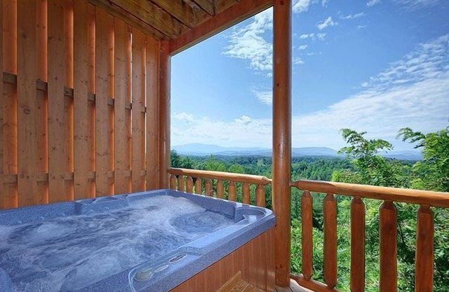 Unforgettable View for a Perfect Getaway! Come make Memories!