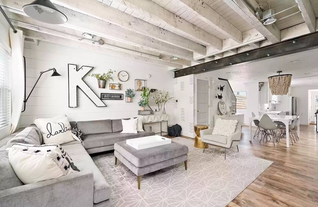 Unique and Stylish 3BR Home - Walkable to Shopping
