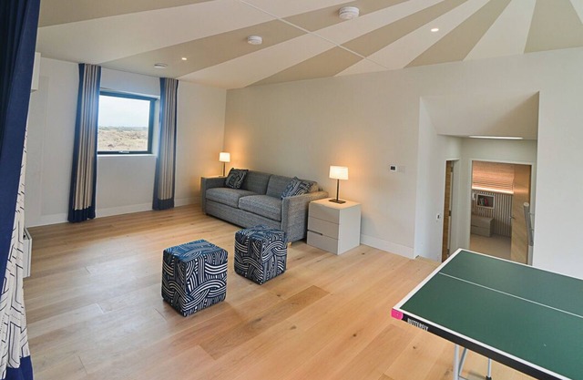 Unique, private and luxurious cliff top eco home