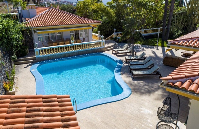 Unique property with 2 villas, tennis court & heated swimming pool - ALL PRIVATE