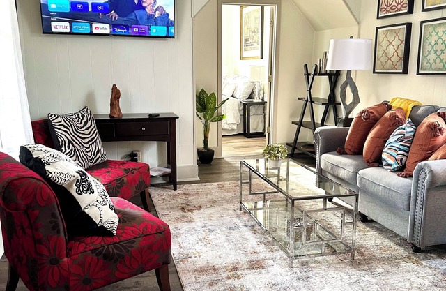 University flat 2bed to University Dayton UD walking Distance to restaurants