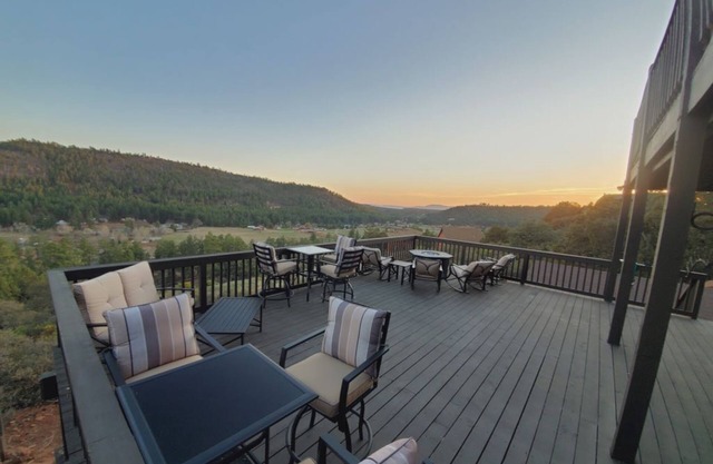 Unwind and Uncork with Panoramic Views and Modern Rustic Charm