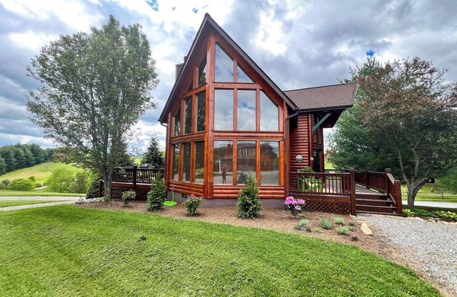 Unwind, Explore, Repeat - This Fall @ Piney Creek Retreat