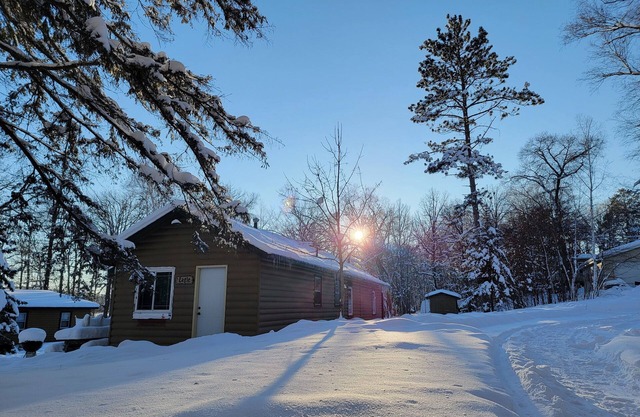 up north cabin with fire place