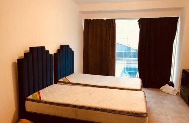 UP TOWER SHIEKH ZAYED ROAD