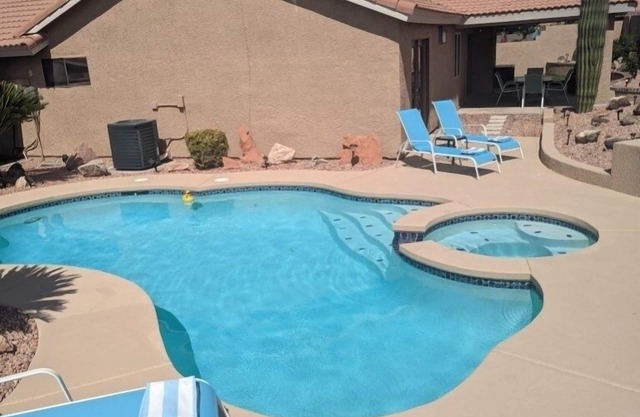 Updated 1 story 3 bed/2 bath home with pool & spa! Short drive to the Strip!