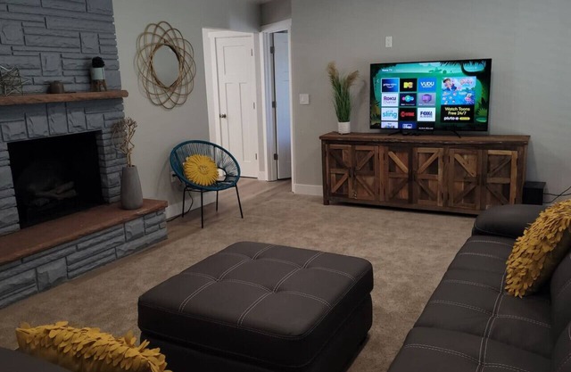 Updated 4-bedroom home centrally located in Logan