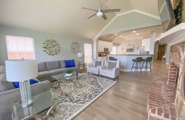 UPDATED 4 BR Home-Argyle Area-24 Min to DFW AIRPORT!