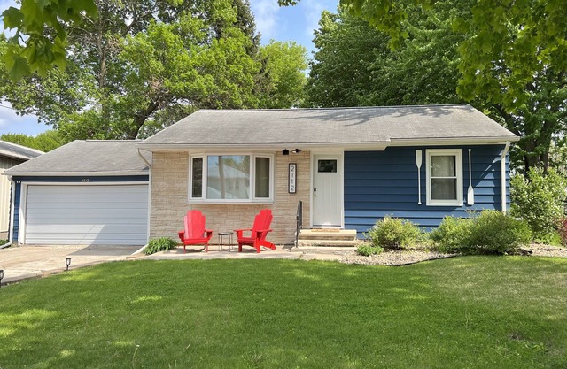 Updated cottage near lake access and .5 miles from the beach!