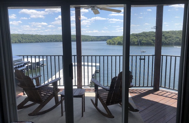 Updated Lakefront Condo 2/2, Amazing Views, Location, Pool, Waterfront Patio!