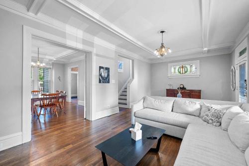 Urban Elegance Getaway