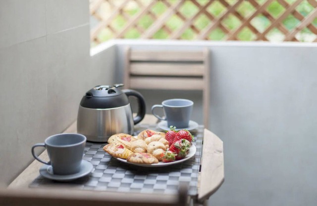 Urban Jungle, Principe Real Studio Quiet, Wifi, Cable, Terrace