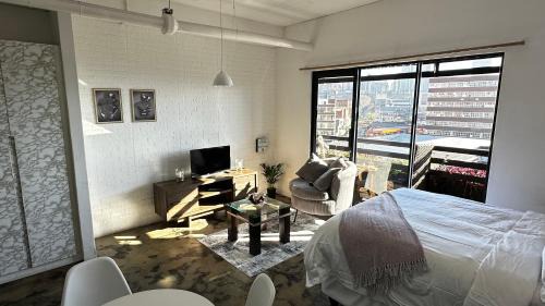 Urban luxe -city view