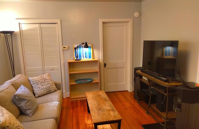 Urban Retreat on Flint in the Heart of Jonesboro