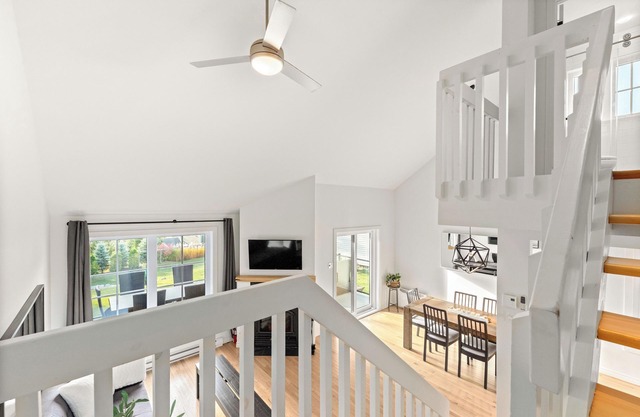 VÉLO/SKI IN/SKI OUT UN VRAI, 20 MÈTRES DE LA REMONTER DU MONT SOLEIL SKI BROMONT