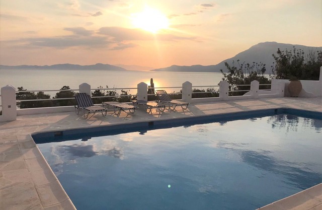 Vacation home with private pool