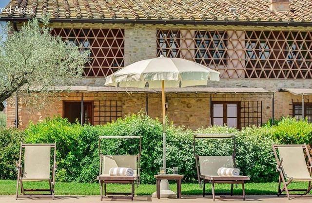 Vacation Home in Tavarnelle Val Di Pesa with 2 bedrooms sleeps 4