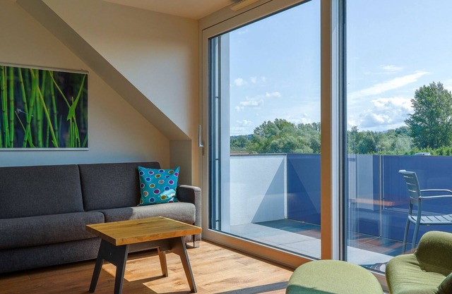 Vacation apartment/apartment for 4 guests with 50m² in Wasserburg (Lake Constance) (126907)