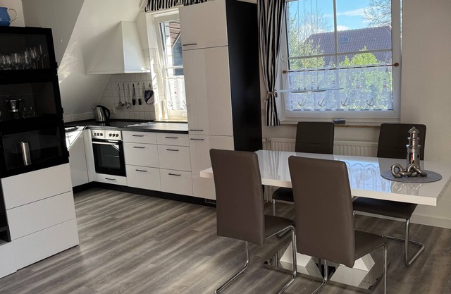 Vacation apartment/apartment for 5 guests with 70m² in Zingst (272315)