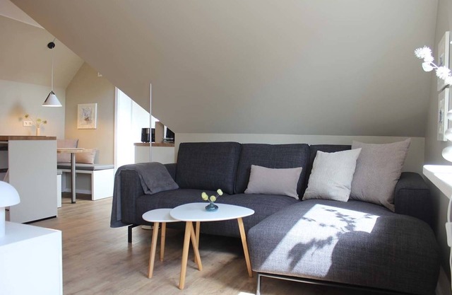 Vacation apartment/apartment for 2 guests with 45m² in Emden (267266)