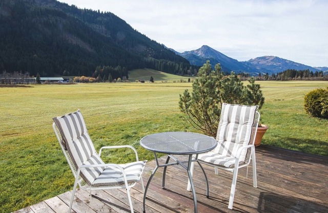 Vacation apartment/apartment for 4 guests with 40m² in Grän (166472)