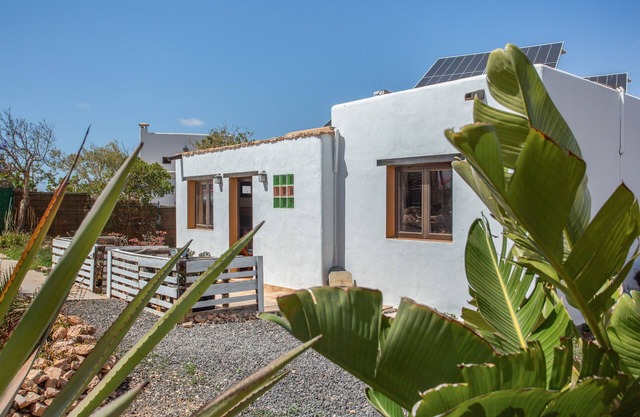 Vacation Apartment 'El Paraiso En Tindaya' with Shared Terrace and Air Conditioning