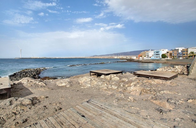 Vacation Apartment "Gofiobeach" with Private Terrace, Wi-Fi and Air Conditioning