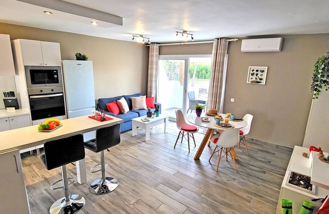 Vacation apartment LUGAR CON ALMA, Tarajalejo, balcony, air conditioning, fast WiFi