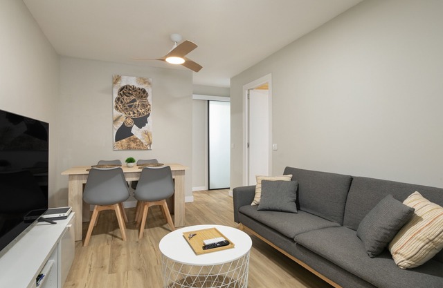 Vacation Apartment 'Mar Y Relax La Jaca 1' with Wi-Fi