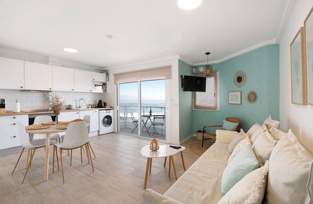 Vacation Apartment 'My Pris' with Sea View, Balcony and Wi-Fi