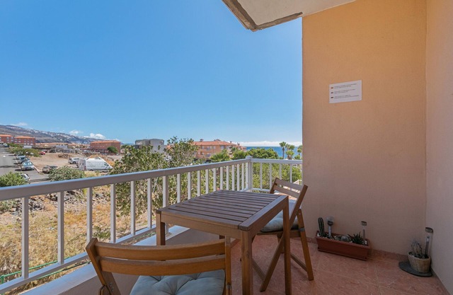 Vacation 'Brisas Del Mar Eddy' with Mountain View, Wi-Fi and Air Conditioning