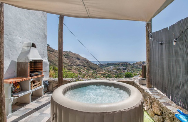 Vacation 'El Nido Fuente Hervera' with Mountain View, Private Terrace and Wi-Fi