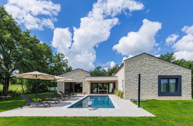 Vacation home Ana by Interhome