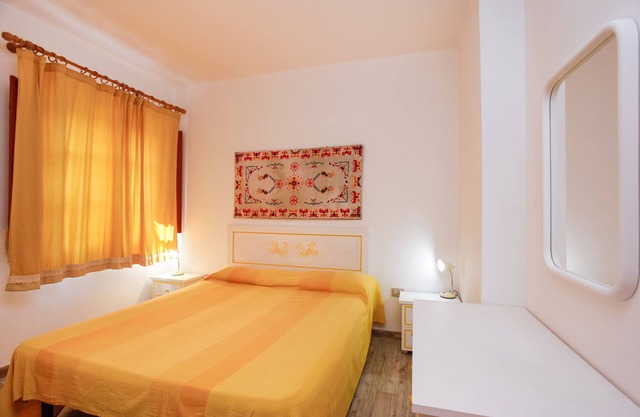 Vacation Home "Bilo Mare 2" with Sea View, Private Terrace & Wi-Fi