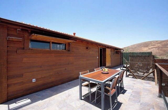 Vacation Home 'La Casita De Vidal' with Mountain View, Private Terrace and Wi-Fi