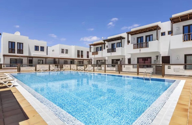 Vacation Home 'Malpeis' with Sea View, Wi-Fi and Air Conditioning