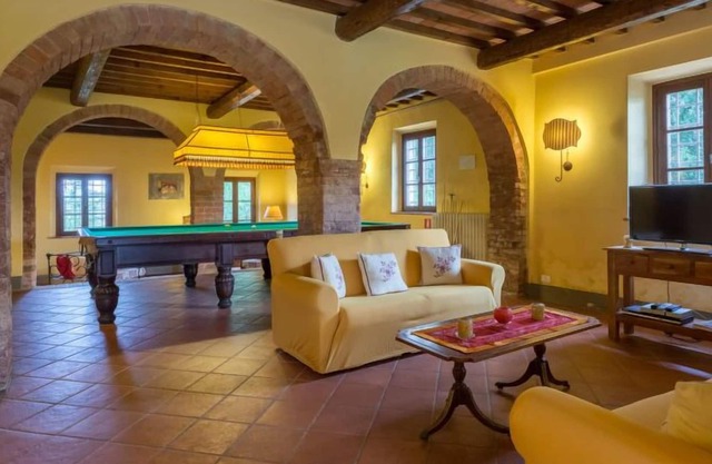 Vacation home Maurizio in Peccioli - 11 persons, 6 bedrooms
