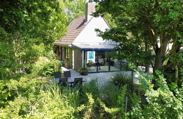 Vacation home on 1000 sqm fenced property, sauna, 700m to the beach