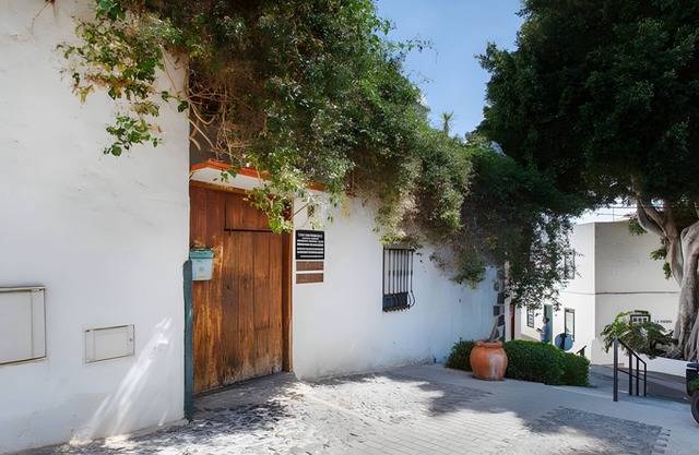 Vacation Home 'San Francisco 1' with Mountain View, Private Terrace and Wi-Fi