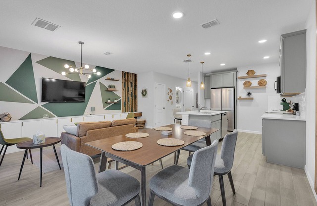 Vacation pad - w/pool, close to Lake Nona & Orlando