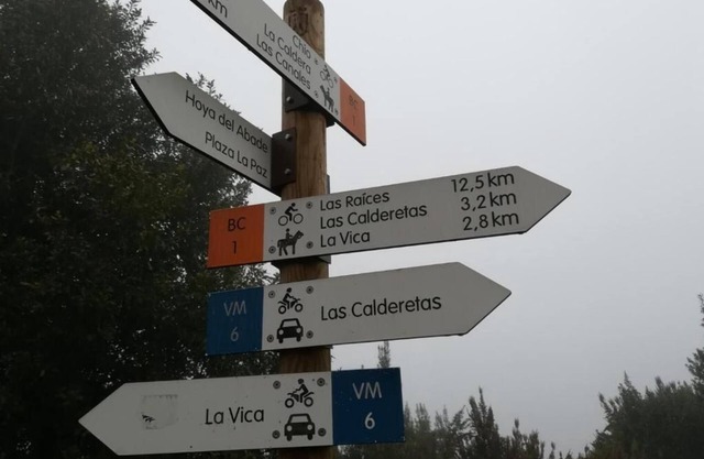 Vacation Rental 'Casa Rural La Ceiba' with Mountain View, Pool & Wi-Fi