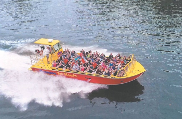 Vacation Time! 2BDR family cottage in Stormy Point Village Resort.