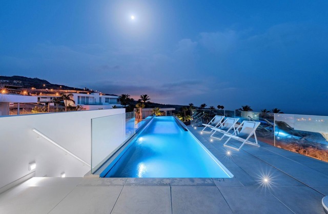 Vacation Villa 'Karat Abama' with Sea View, Wi-Fi and Air Conditioning