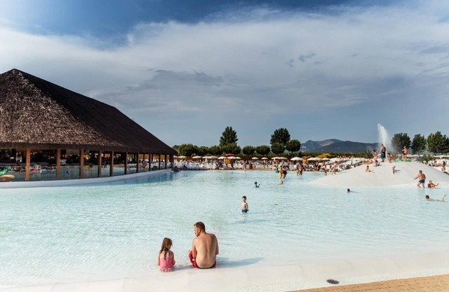 Vacation Village Park Albatros Mobilehome Happy Premium Suite for 7 people