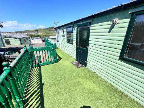Van number 123 Beautiful Caravan sleeps 4