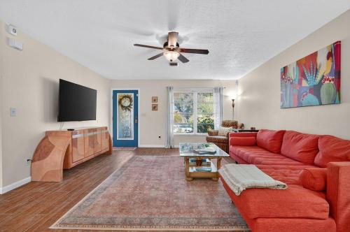 Venice Getaway, Minutes to Beaches & Downtown