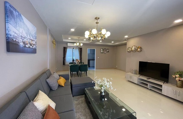 Venice Villa Pattaya